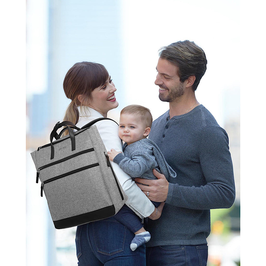 Mochila pañalera Skip Hop gris - JORHELITOS - JORHELITOS