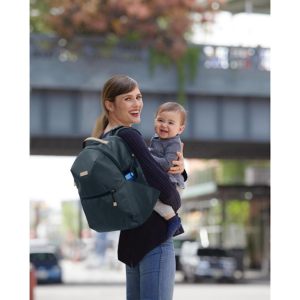 Mochila pañalera Skip Hop ecológica - JORHELITOS - JORHELITOS