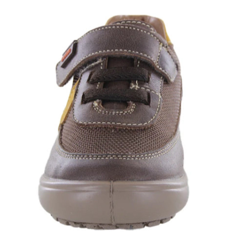 Tenis cafés detalle amarillo niño Audaz - JORHELITOS - JORHELITOS